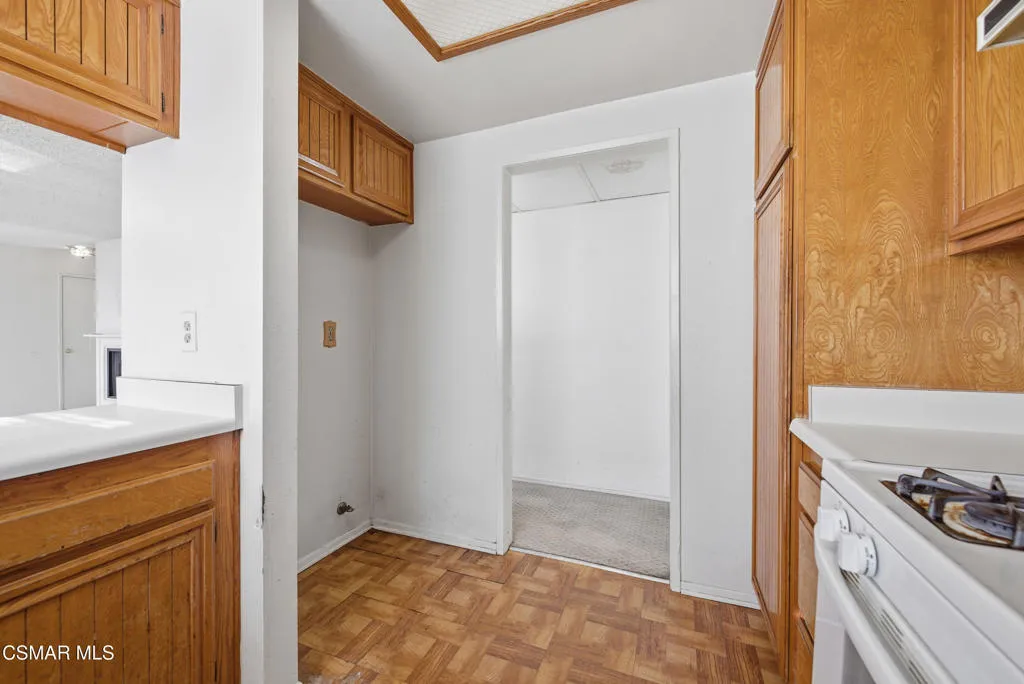 20342 Rue Crevier 613, Canyon Country, California 91351 home-pic-13