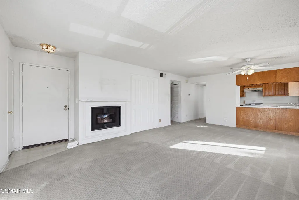 20342 Rue Crevier 613, Canyon Country, California 91351 home-pic-8