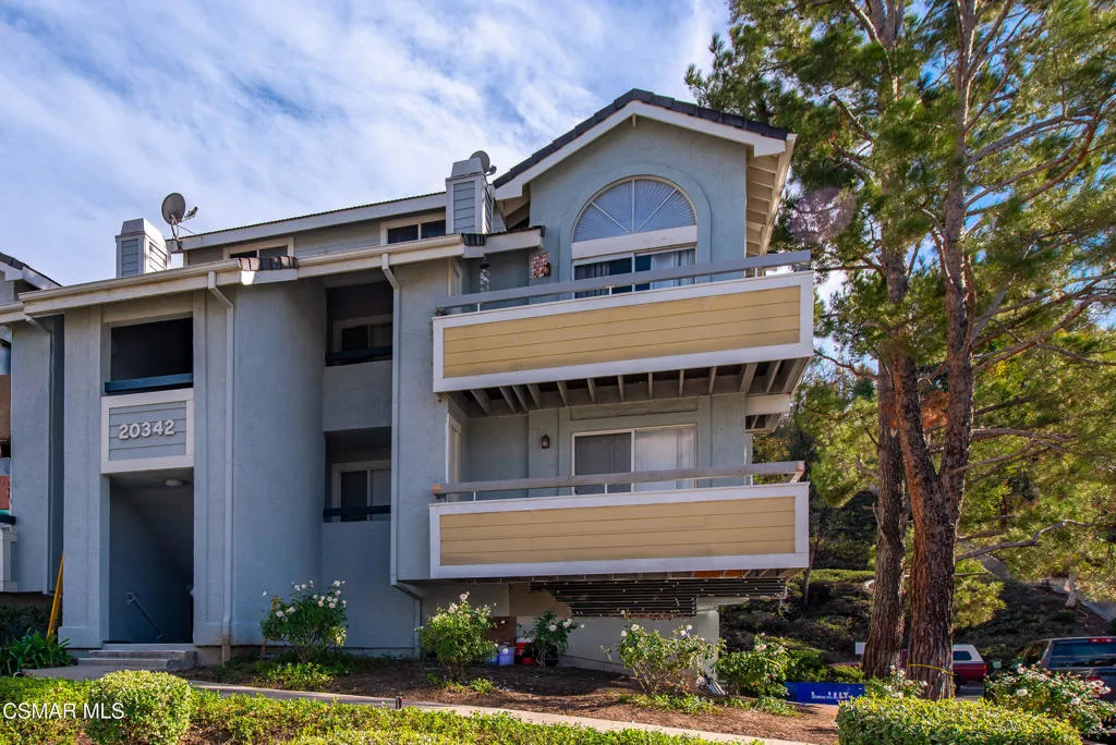 20342 Rue Crevier 613, Canyon Country, California 91351 home-pic-2