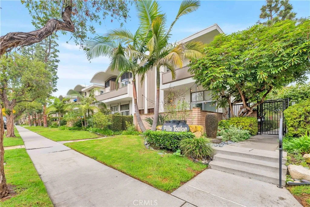 4758 La Villa Marina J, Marina Del Rey, California 90292 home-pic-1