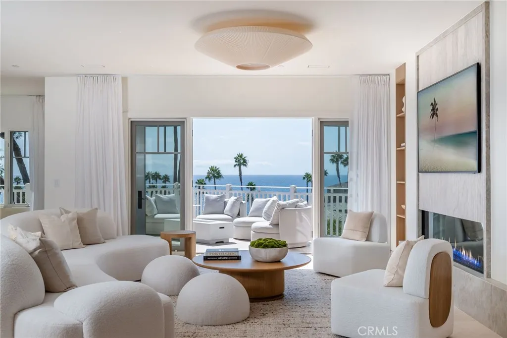 1 Stickley Drive, Laguna Beach, California 92651 home-pic-1