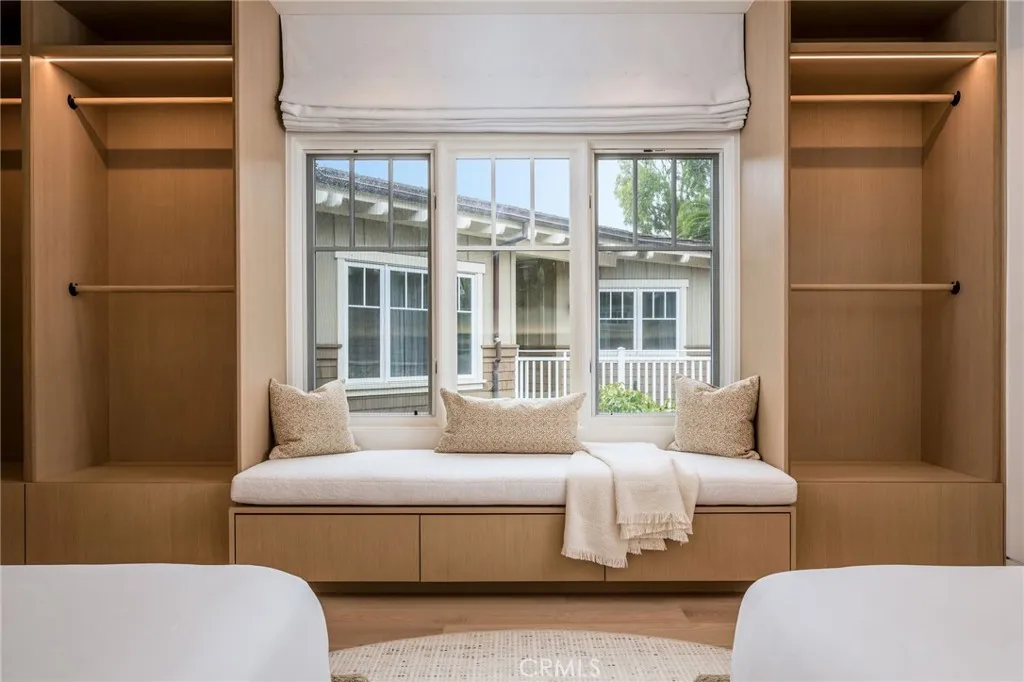 1 Stickley Drive, Laguna Beach, California 92651 home-pic-24
