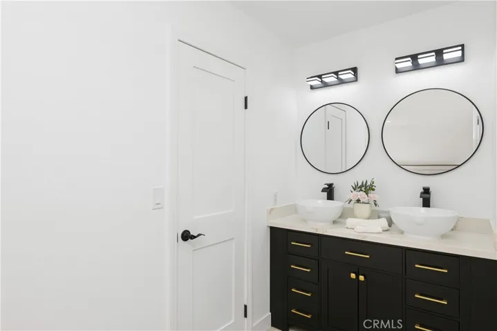 25912 Spruce Lane, Laguna Hills, California 92653
