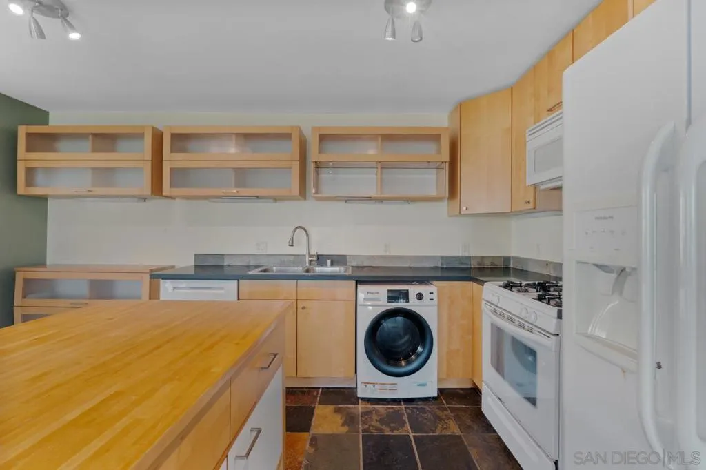 4165 1/2 Mississippi St, San Diego, California 92104 home-pic-9