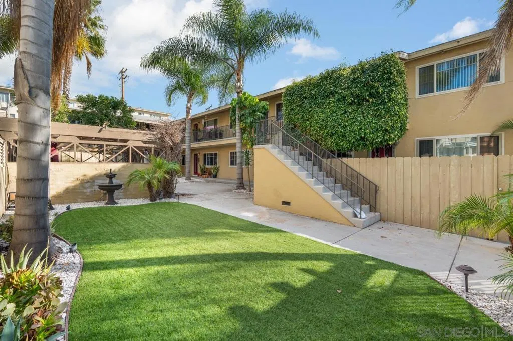 4165 1/2 Mississippi St, San Diego, California 92104 home-pic-3