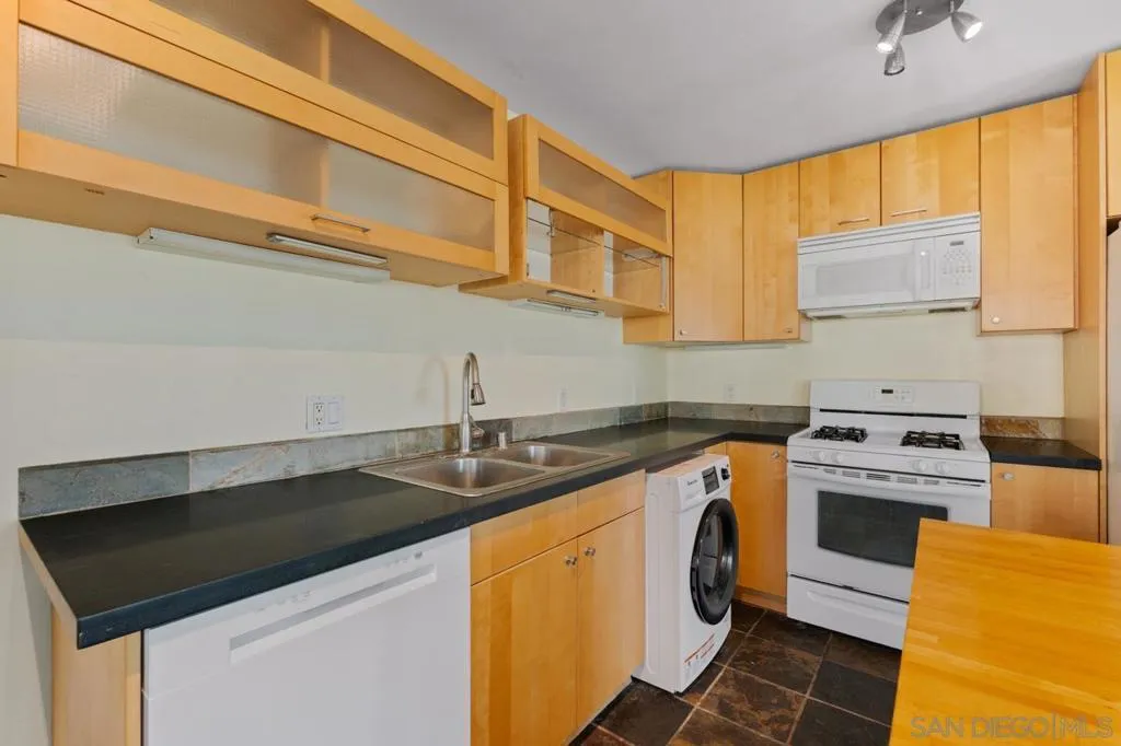 4165 1/2 Mississippi St, San Diego, California 92104 home-pic-8