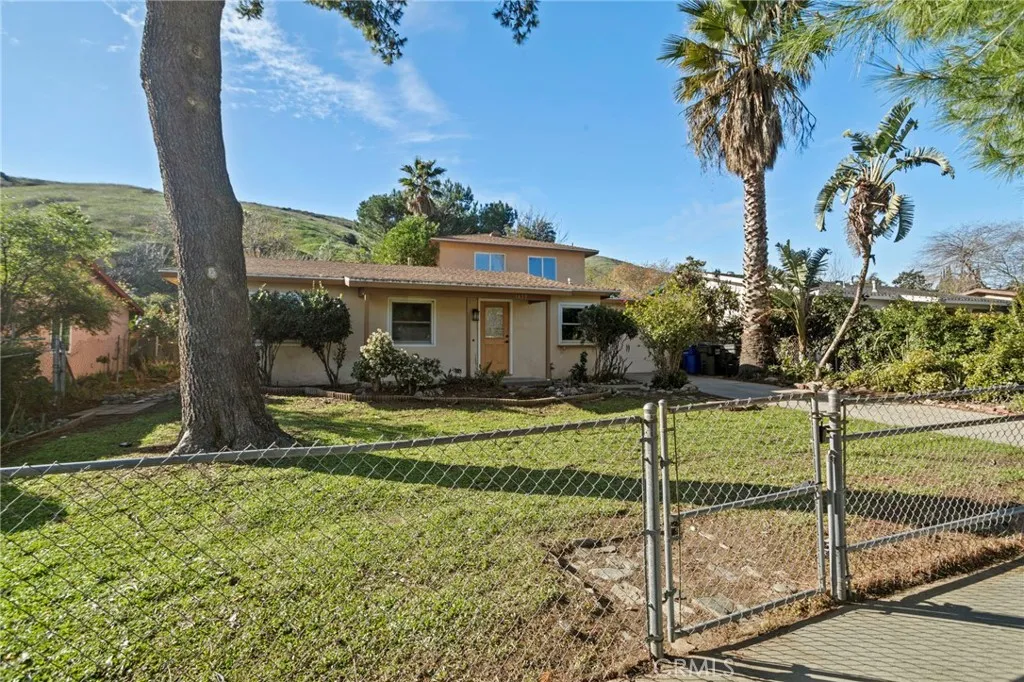 1439 Morgan Road, San Bernardino, California 92407 home-pic-6