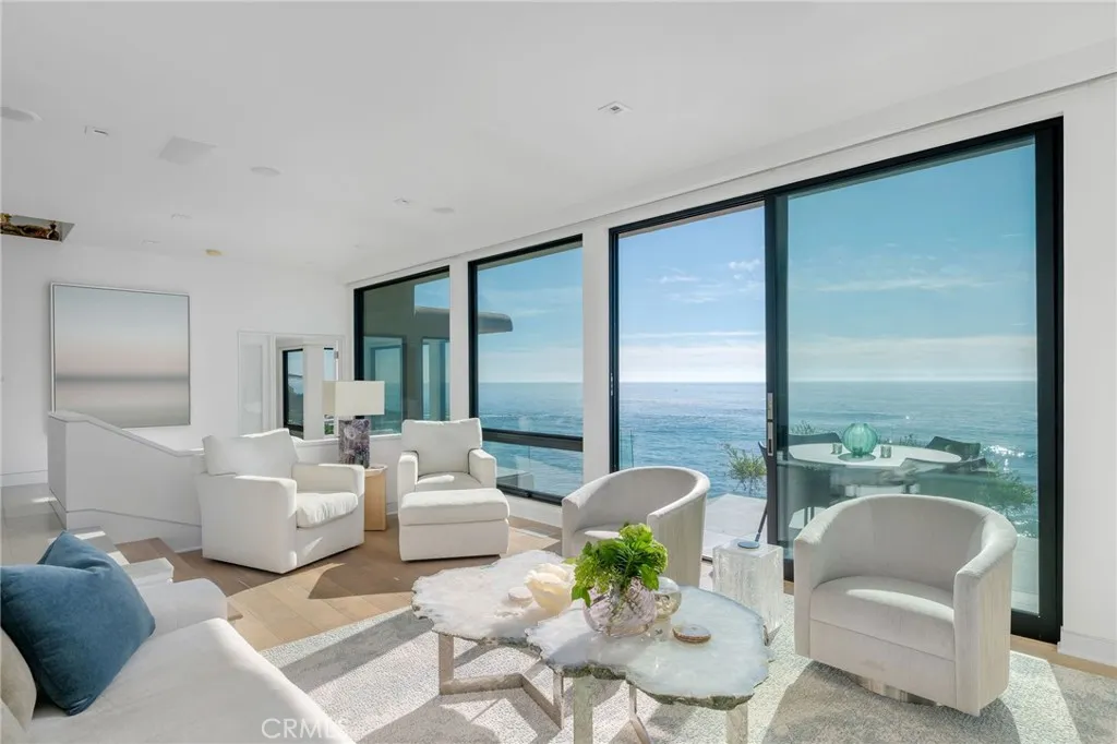 1715 Ocean Way, Laguna Beach, California 92651 home-pic-6