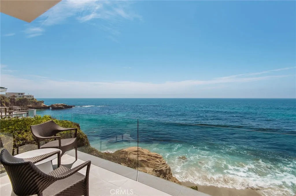 1715 Ocean Way, Laguna Beach, California 92651 home-pic-22
