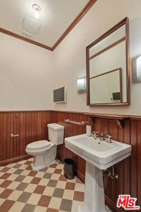 1573 Sunset Plaza Drive, Los Angeles, California 90069 home-pic-53