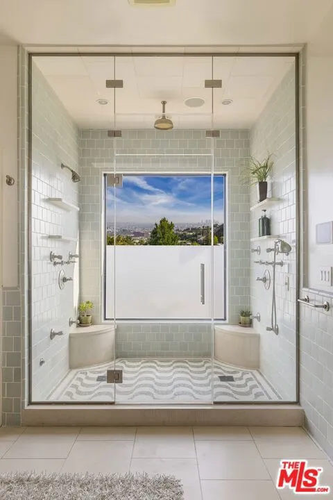 1573 Sunset Plaza Drive, Los Angeles, California 90069 home-pic-32