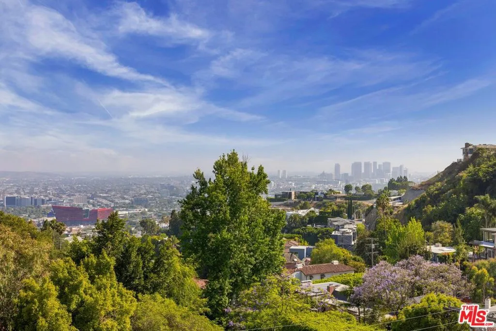 1573 Sunset Plaza Drive, Los Angeles, California 90069 home-pic-56