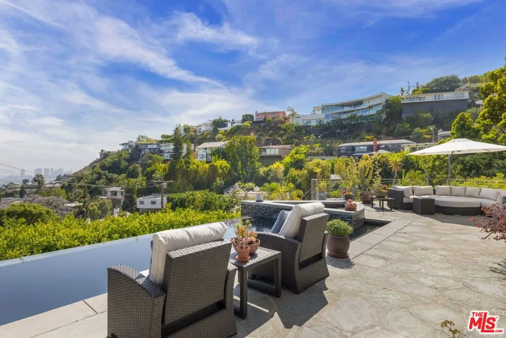 1573 Sunset Plaza Drive, Los Angeles, California 90069 home-pic-46