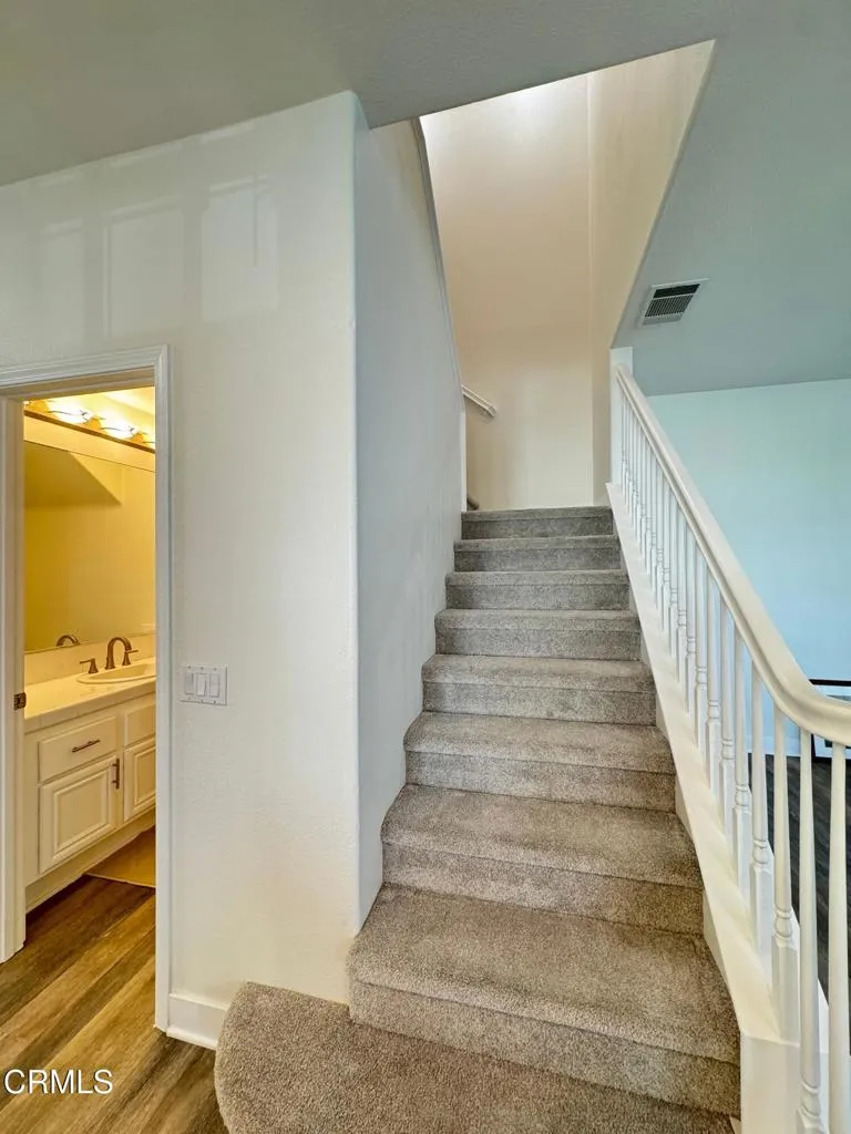 1232 Bayside Circle, Oxnard, California 93035 home-pic-21