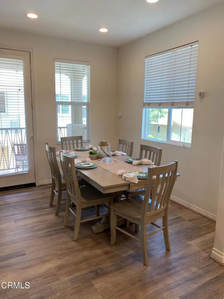 1232 Bayside Circle, Oxnard, California 93035 home-pic-18