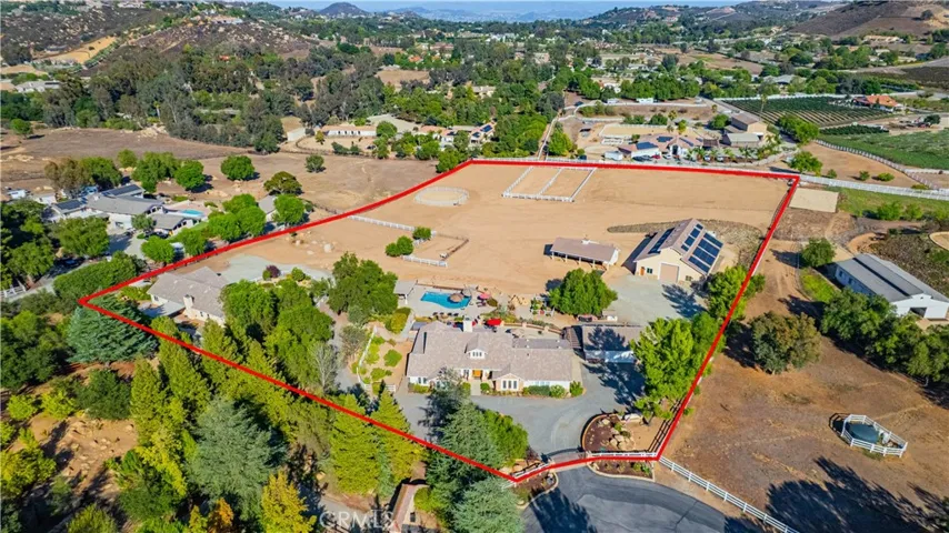 Aerial of 5.14 fully useable acres - with room to add more amenities, if you wish