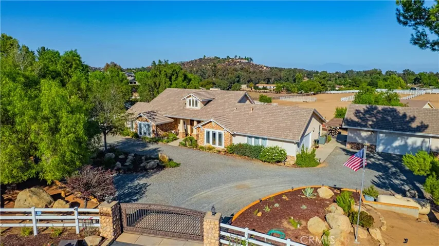 Aerial front of property - end of cul de sac - private and serene