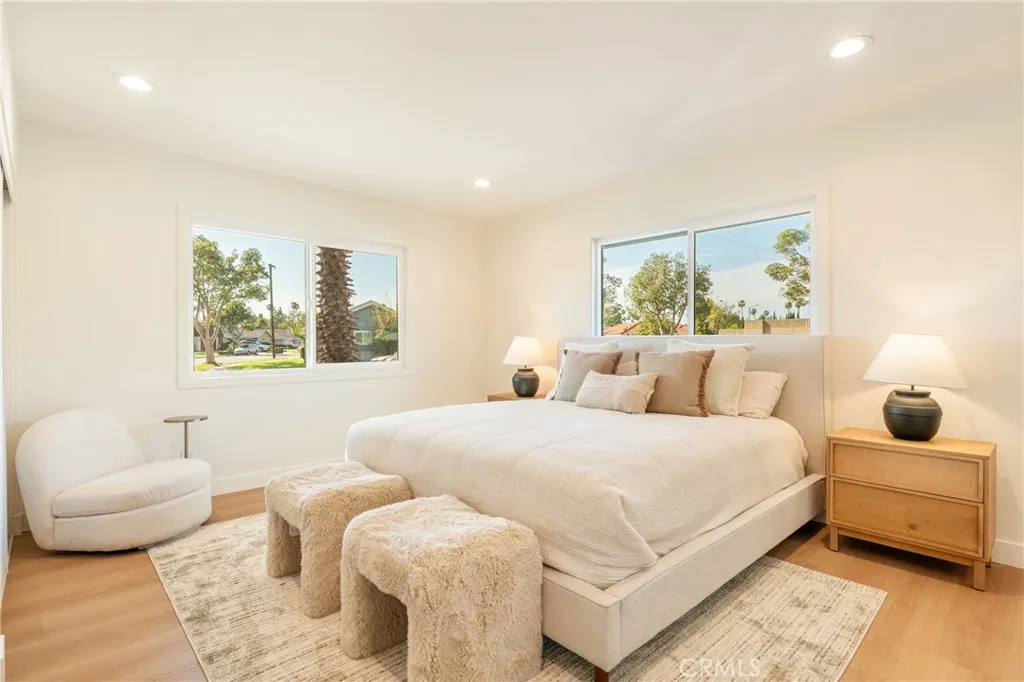 952 Cheyenne, Costa Mesa, California 92626 home-pic-18
