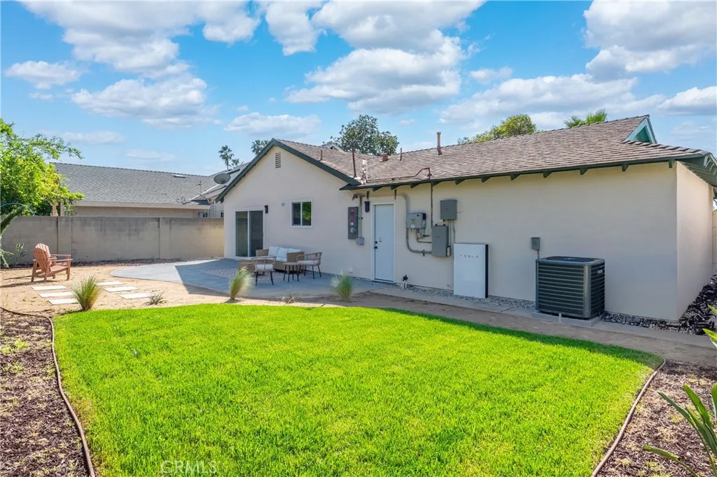 952 Cheyenne, Costa Mesa, California 92626 home-pic-22