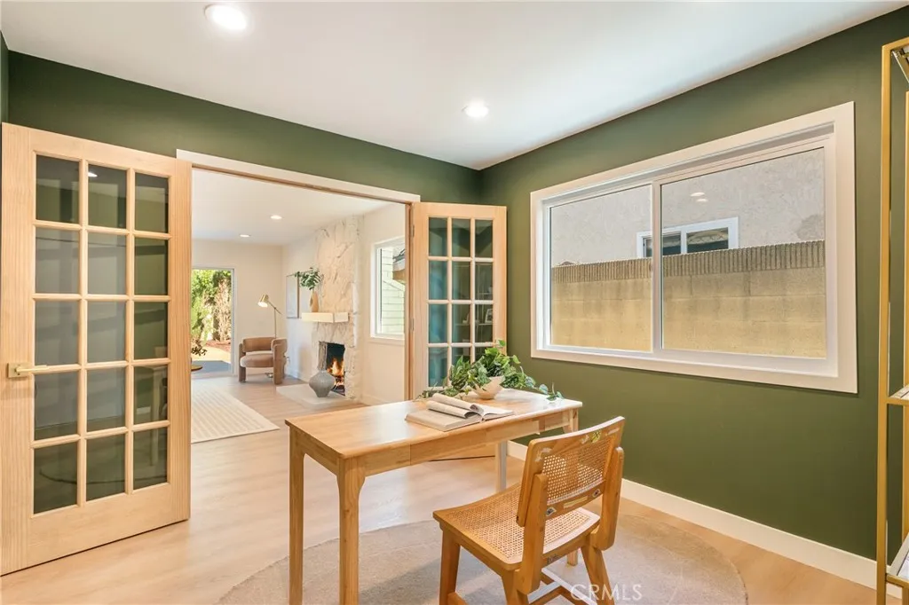 952 Cheyenne, Costa Mesa, California 92626 home-pic-12