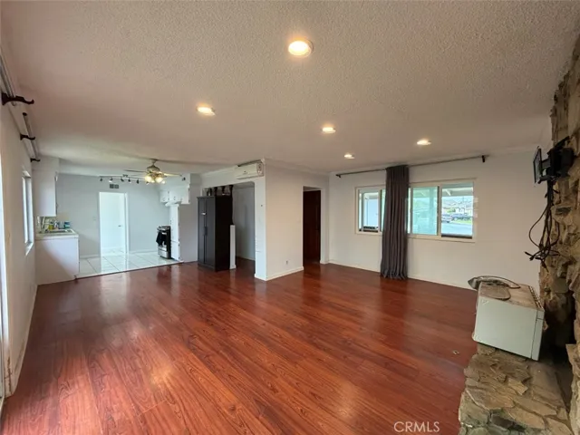 Dining & Family Room