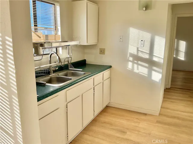 6996 Elm, 29 Palms, California 92277