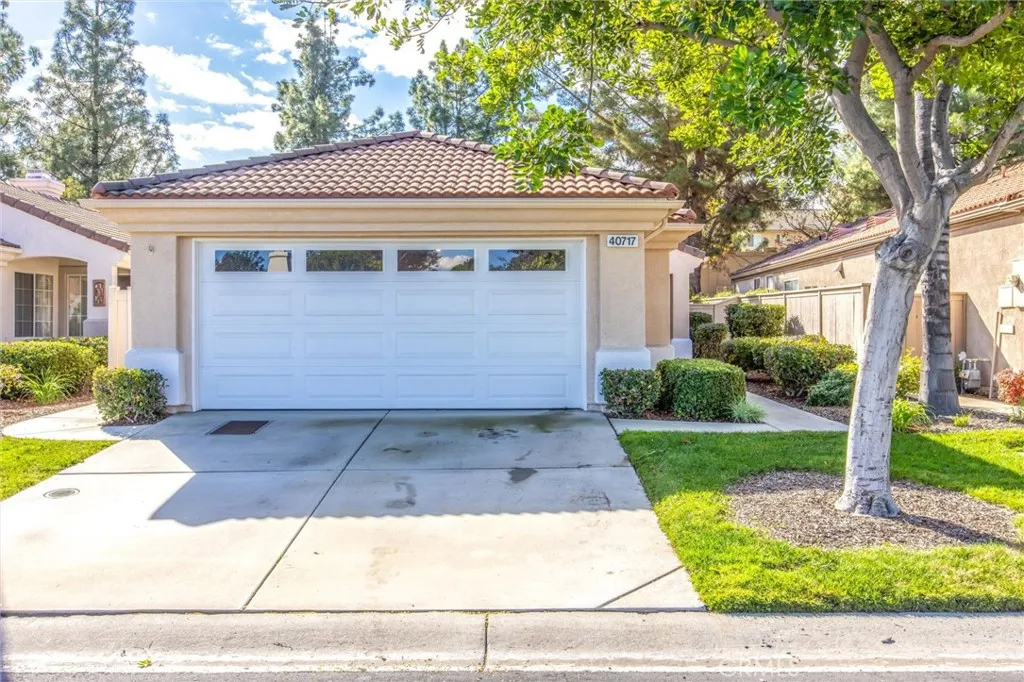 40717 Corte Albara, Murrieta, California 92562 home-pic-5