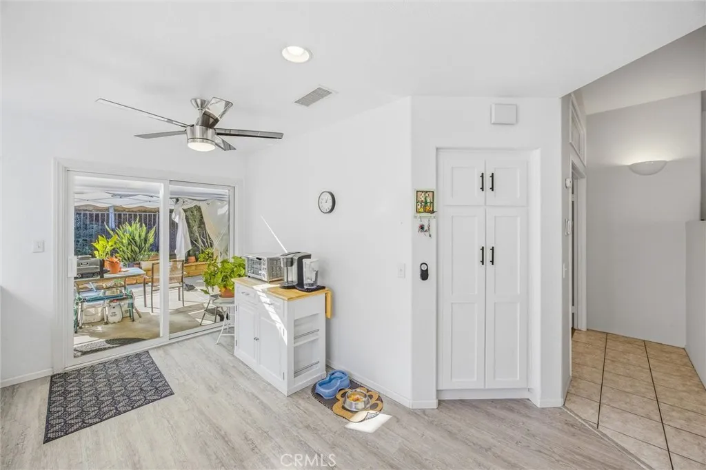 40717 Corte Albara, Murrieta, California 92562 home-pic-8