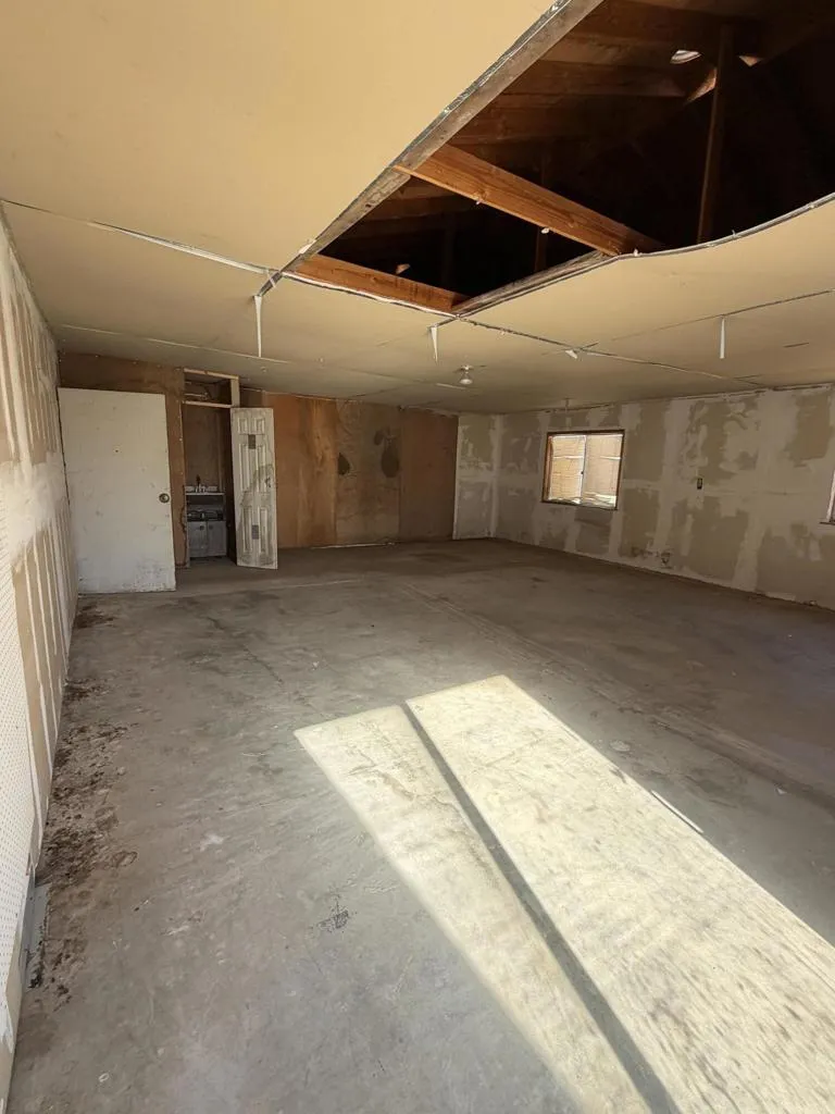 57625 Buena Vista Drive, Yucca Valley, California 92284 home-pic-54