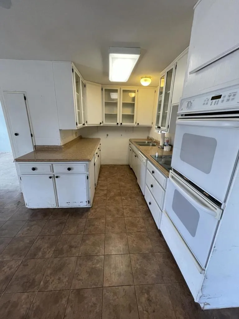 57625 Buena Vista Drive, Yucca Valley, California 92284 home-pic-33