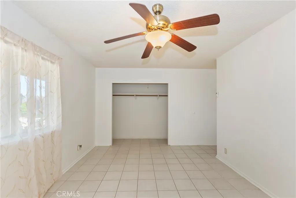 7486 Earhart Avenue, Hesperia, California 92345 home-pic-24
