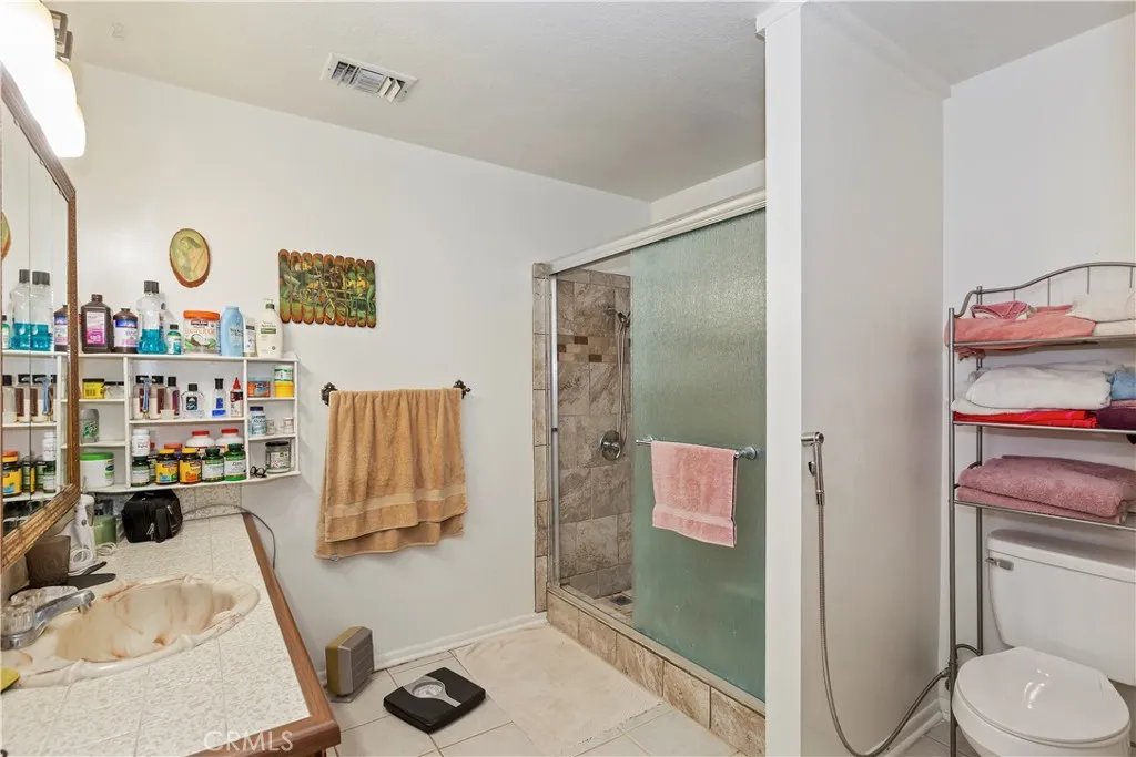 7486 Earhart Avenue, Hesperia, California 92345 home-pic-22