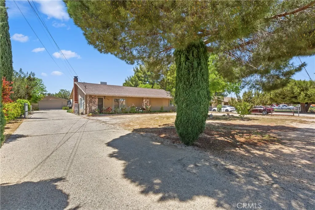 7486 Earhart Avenue, Hesperia, California 92345 home-pic-3