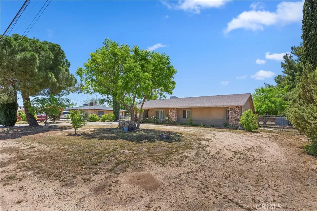 7486 Earhart Avenue, Hesperia, California 92345 home-pic-4