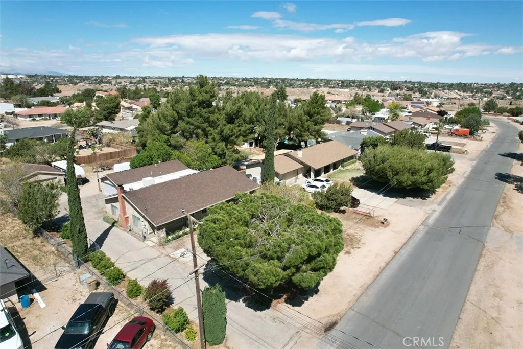 7486 Earhart Avenue, Hesperia, California 92345 home-pic-45