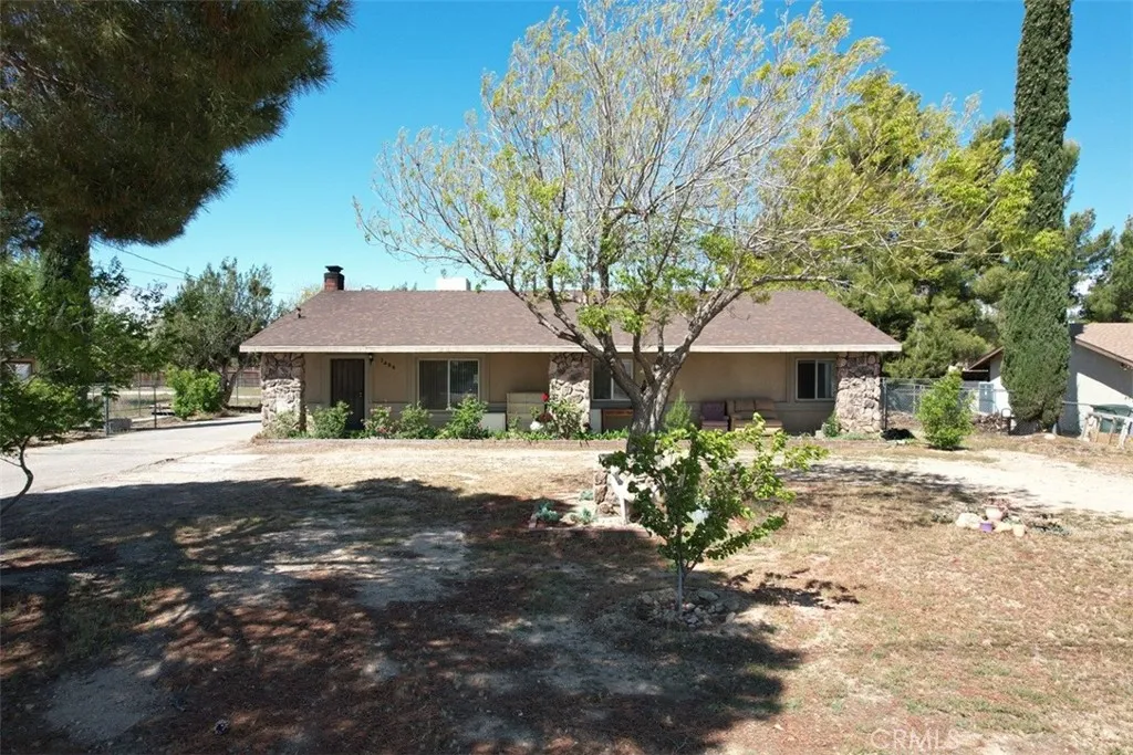 7486 Earhart Avenue, Hesperia, California 92345 home-pic-5