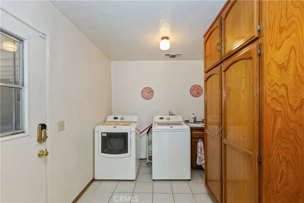 7486 Earhart Avenue, Hesperia, California 92345 home-pic-19