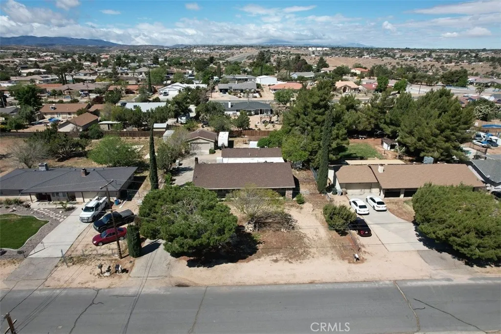 7486 Earhart Avenue, Hesperia, California 92345 home-pic-39