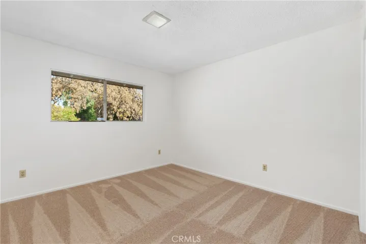 1194 Lyndhurst Drive Nw, Riverside, California 92506