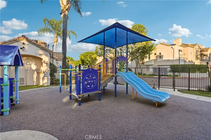 Community HOA Playground Private Outside Patio - 35 Southwind, Aliso Viejo, CA, 92656