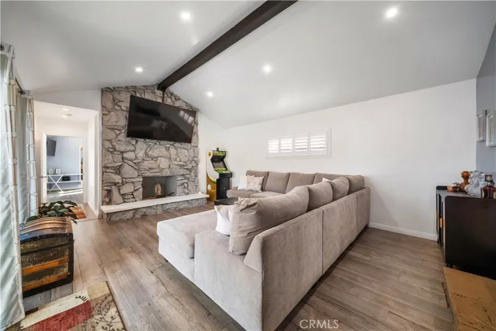 853 N 5th Ave, Covina, California 91723