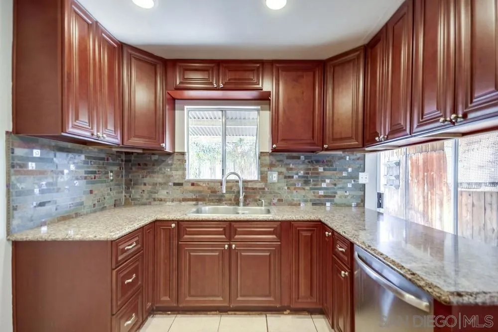 648 Trenton Street, El Cajon, California 92019 home-pic-4