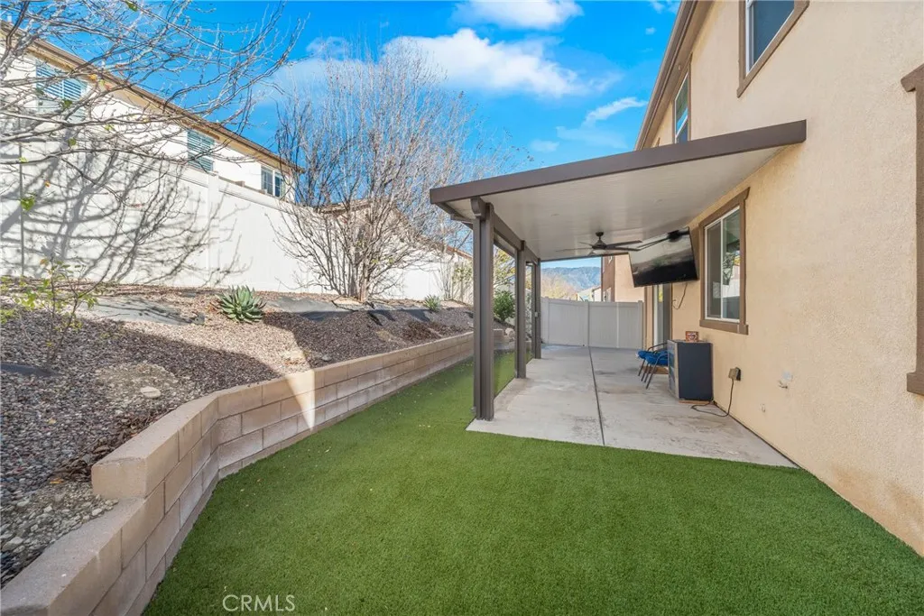 3681 Bilberry, San Bernardino, California 92407 home-pic-32