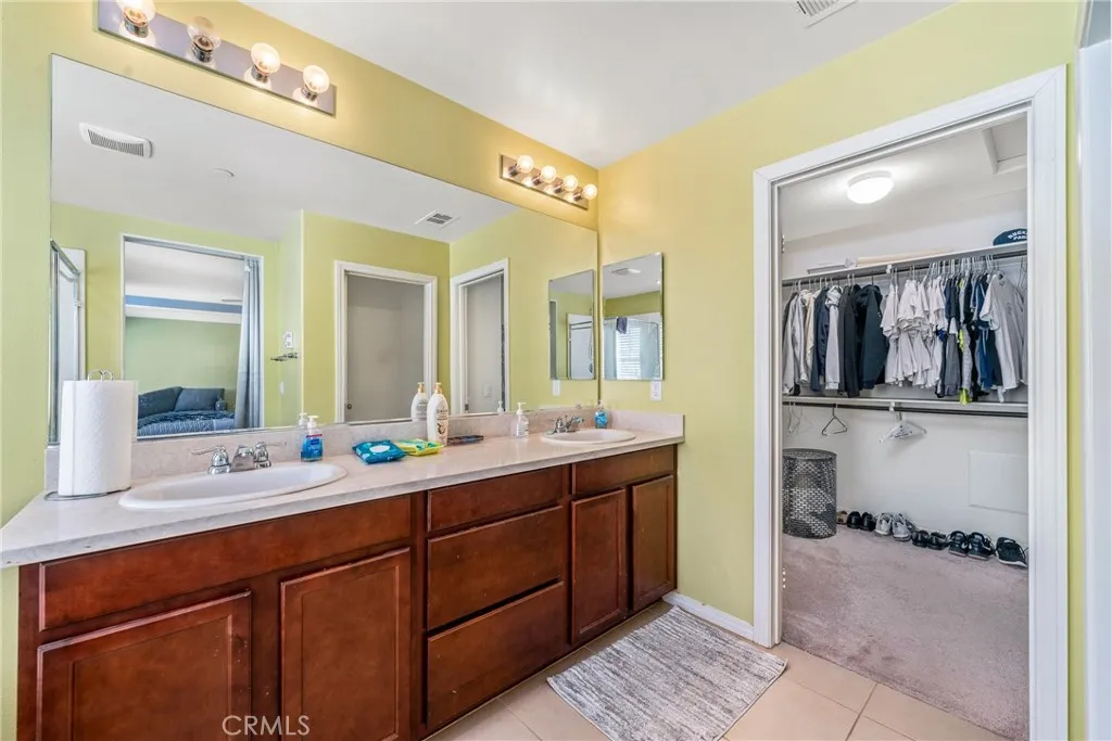 3681 Bilberry, San Bernardino, California 92407 home-pic-27
