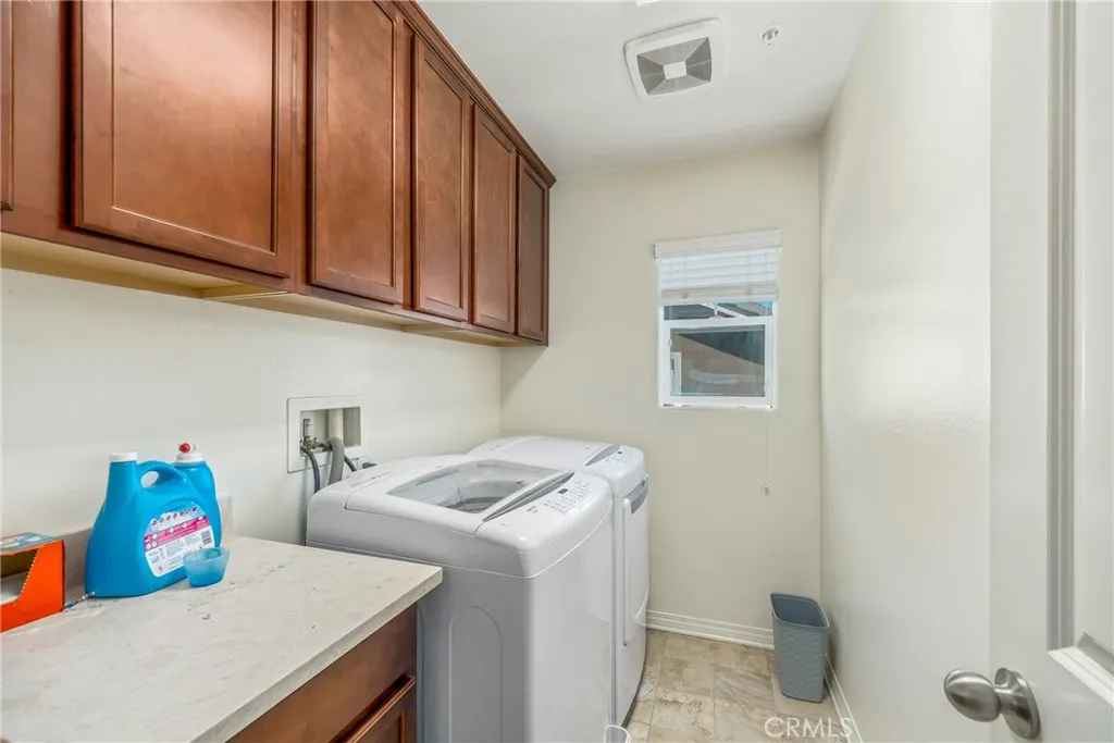 3681 Bilberry, San Bernardino, California 92407 home-pic-20