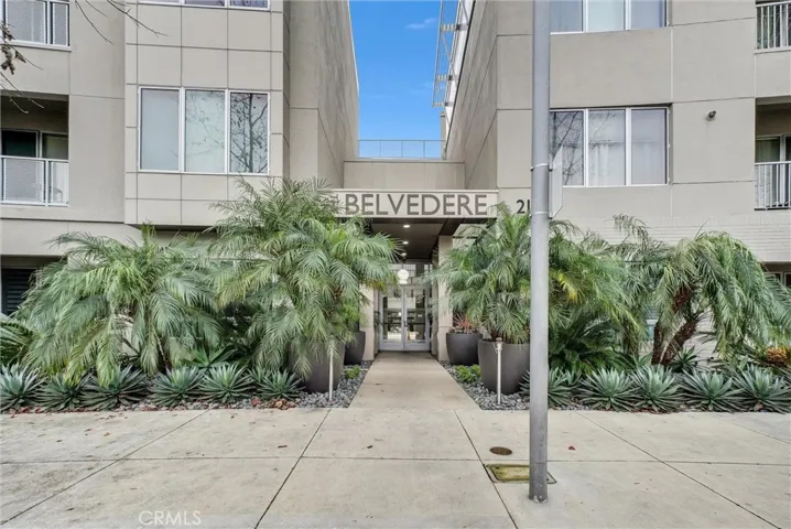21 Gramercy 410, Irvine, California 92612