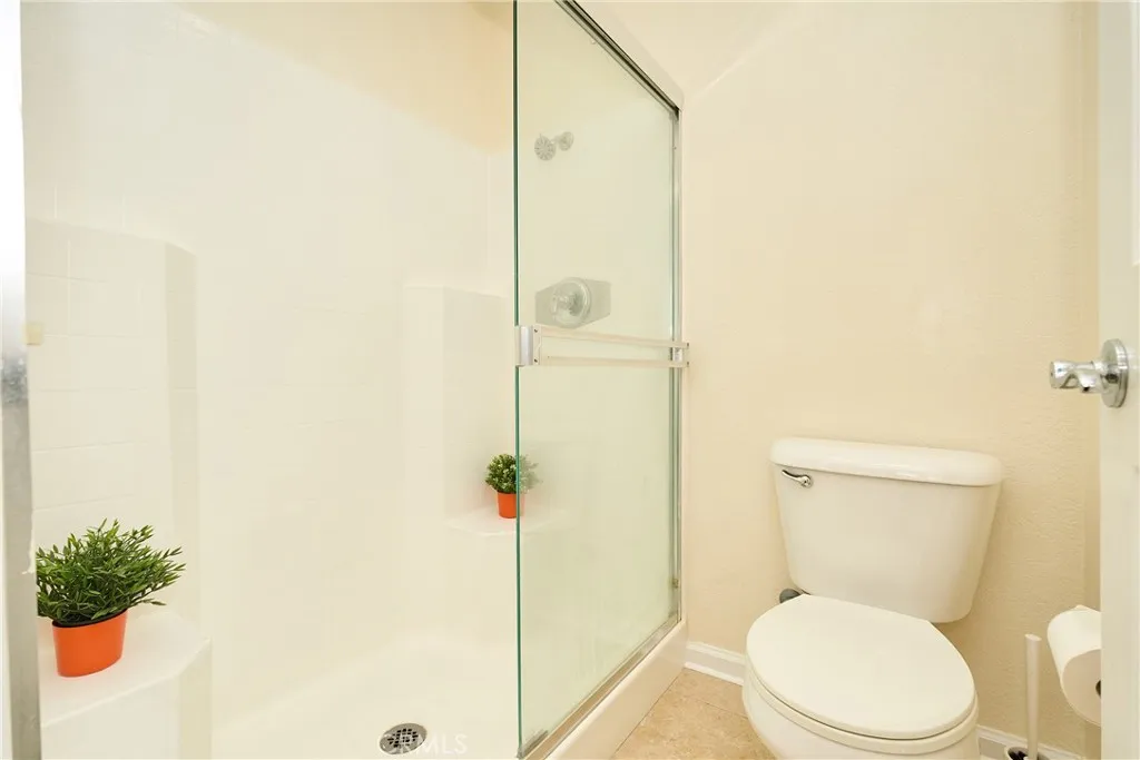25591 Indian Hill Lane E, Laguna Hills, California 92653 home-pic-14