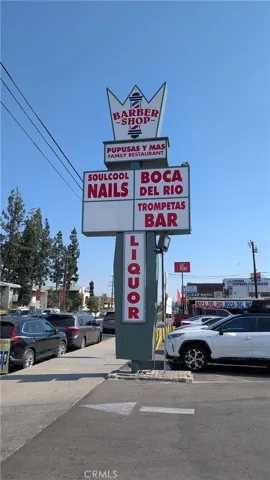 Large signage for the strip center