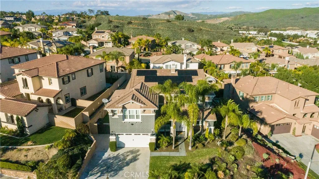 8824 Soothing Court, Corona, California 92883 home-pic-40