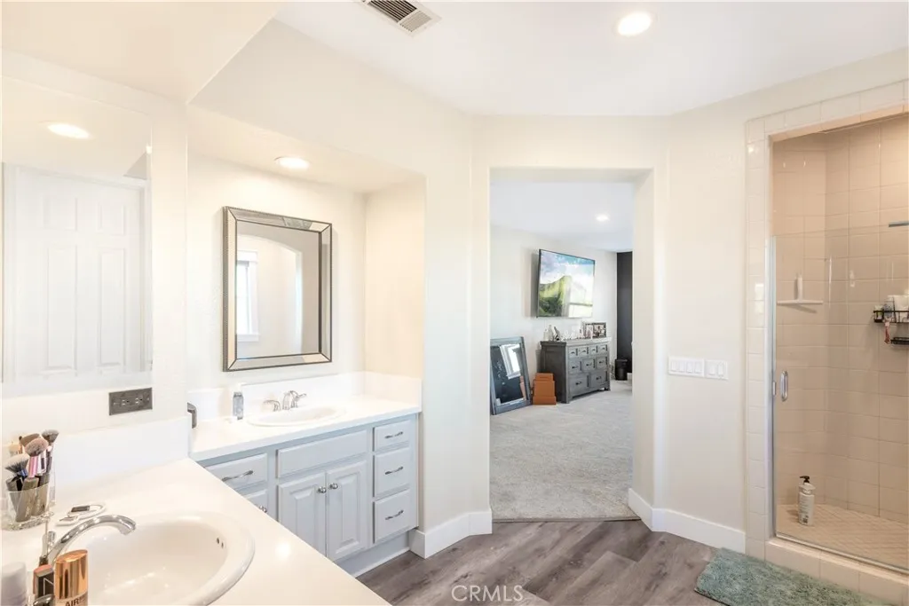 8824 Soothing Court, Corona, California 92883 home-pic-30
